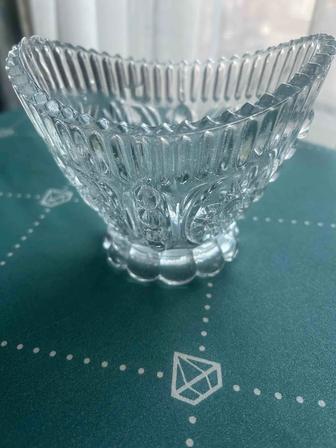 Продам конфетницы и пепельницу