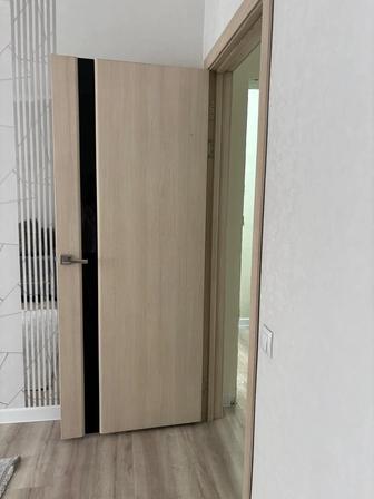 Двери б/у продам