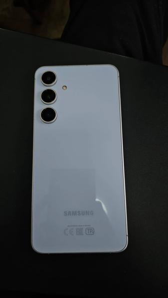 Продам Samsung s24fe