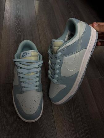 Кроссовки nike DANK AURA CLEAR