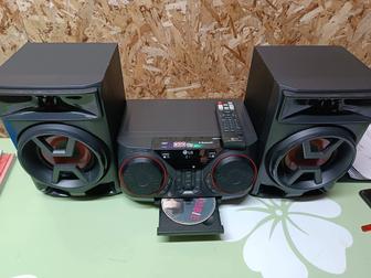 Музыкальный центр LG CK 43