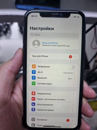 Продам айфон 11 128