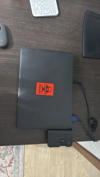 HP EliteBook 840 G1 и док-станция