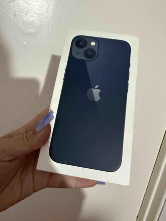 Продаю телефон iPhone 13