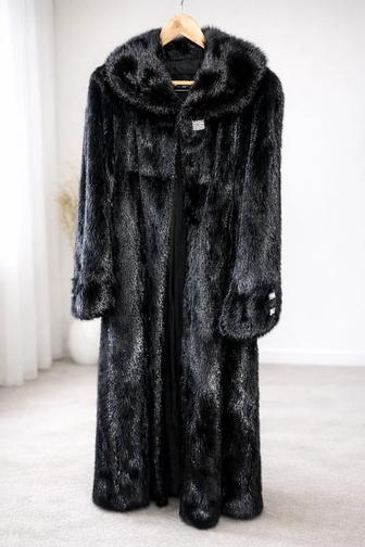 Шуба норка черная длинная