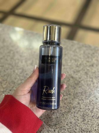 Продам парфюмированные спрей Victoria Secret Rush