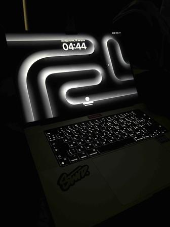 Macbook pro 16