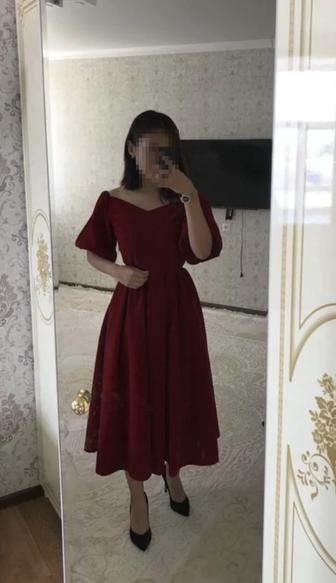 Продам платье