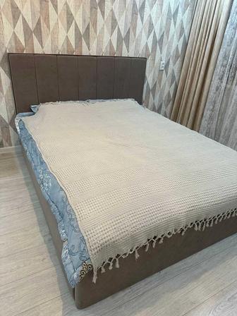 Кровать двухспальная