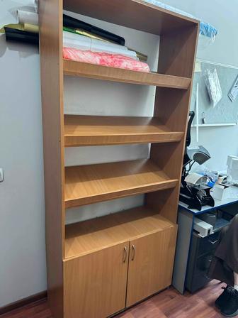 Шкафы офисные