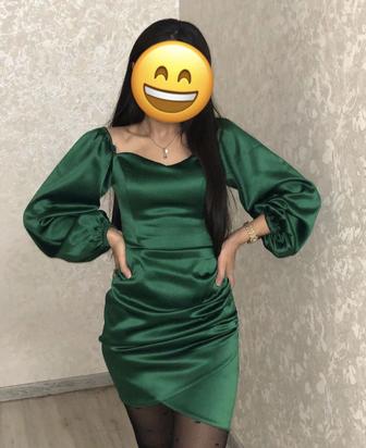 Продам платье