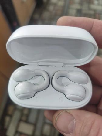 Продам блютуз наушники