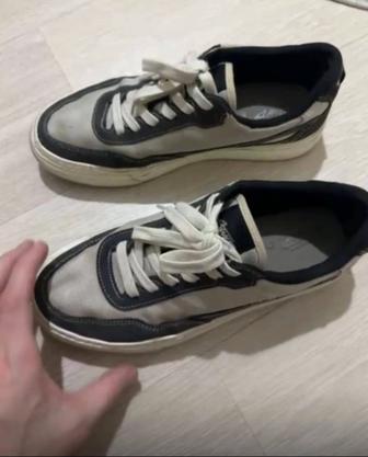 Продам кросовка срочно торг есть