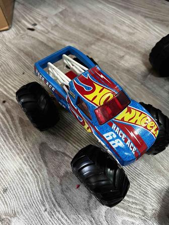 Игрушки hot wheels