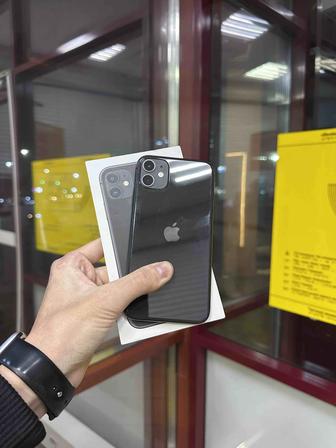 Продам срочно iPhone 11 64GB АКБ 77%