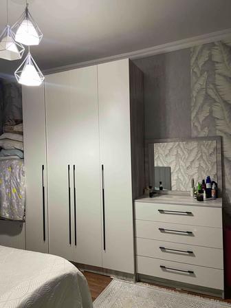 Шкаф, кровать, комод, тумба 2 шт