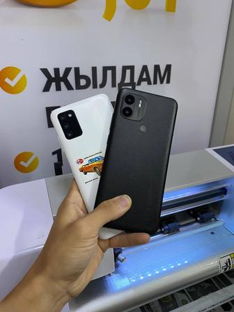 Самсунг а03с Редми а2