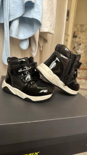 Продам детские сапоги!