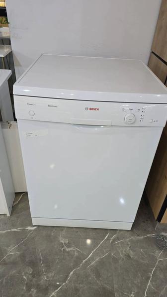 Продам посудомоечную машину BOSCH