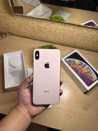 iPhone Xs Max 256GB в отличном состоянии!