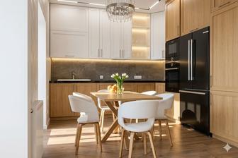 Дизайнер интерьера!