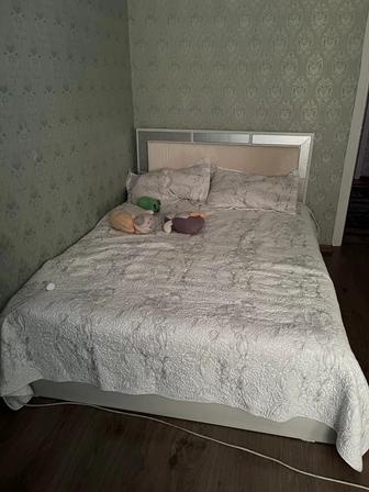 Кровать двухместная