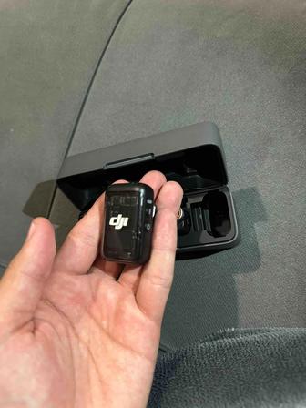 Продаю петличный микрофон