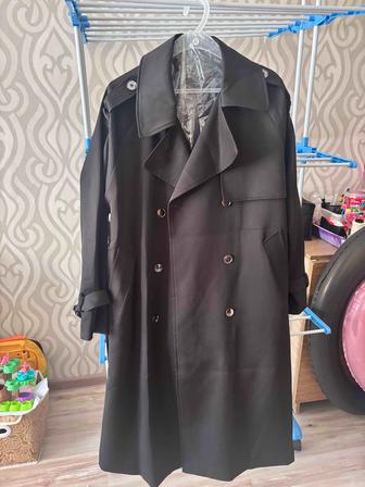 Продам новый плащ