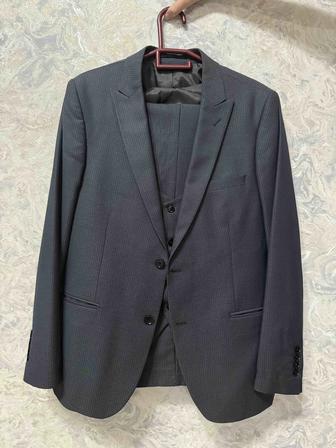 Костюм тройка турецкий