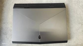 Игровой ноутбук Dell Alienware R4