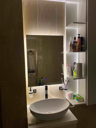 продаю зеркало с подсветкой