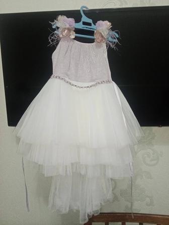 Продам платье