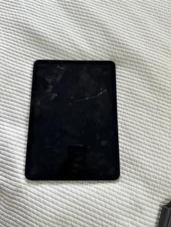 Продам iPad Air 5 2022