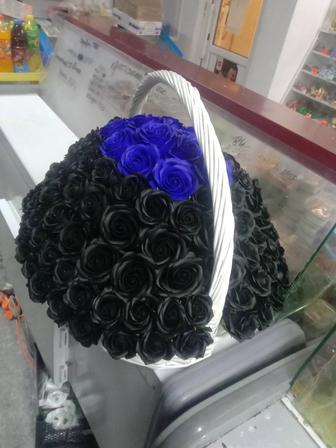 Шикарный букет мыльных роз 151шт
