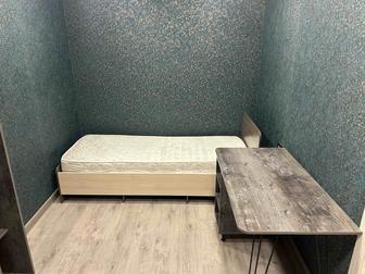 Продам односпальную кровать б/у с матрасом