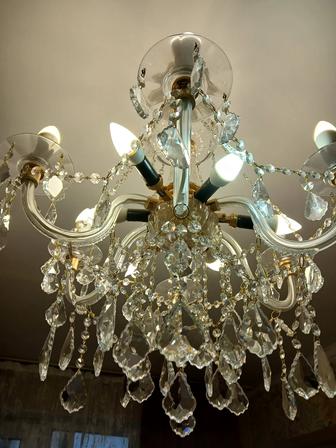 Продам люстру,хрусталь,пр-во Чехия,в хорошем состоянии