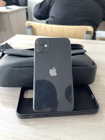 iPhone 11 , 128гб , 82% емкость