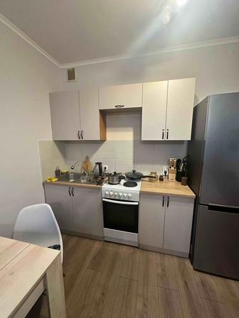 Продам кухню