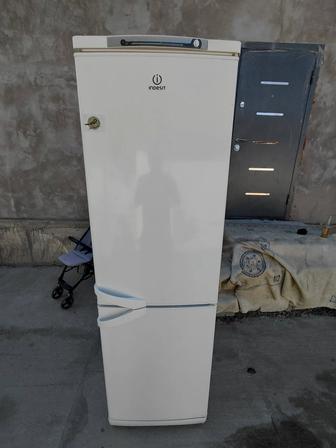 Холодильник Индезит с доставкой