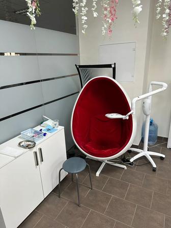 Продам кресло, лампу, шкаф для отбеливания зубов