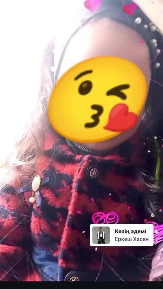 Пальто на девочку