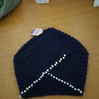 Шапка детская вязаная