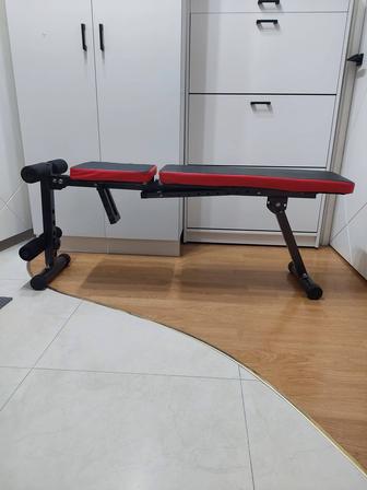Скамья для жима,тренировок.