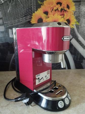 Кофемашина Delonghi