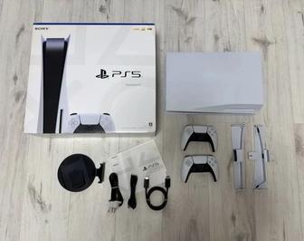 Продам пс5 2 джойстика новый почти