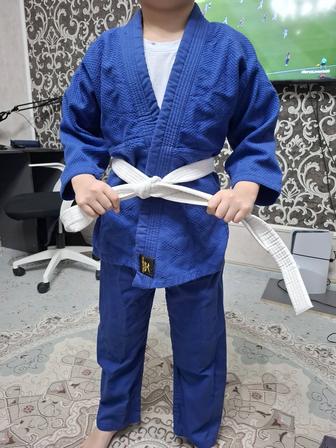 Продам костюм дзюдо синий размер 1/140