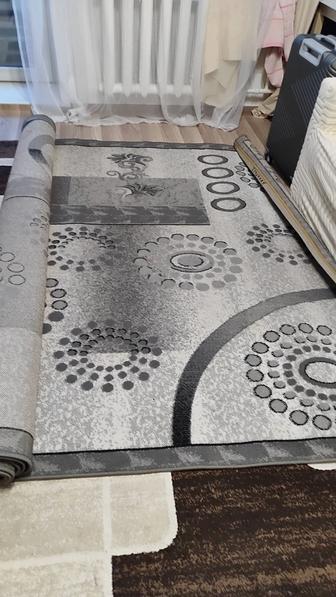 Продам бу ковер 2 на 3 метра