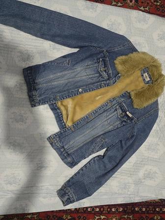 Джинсовая куртка