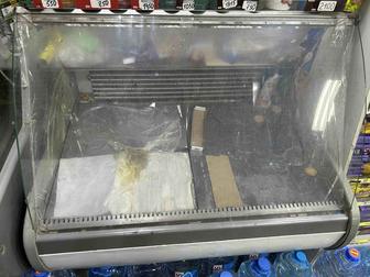 Продам большой морозильник