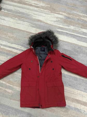 Продам демисезонную куртку для мальчика